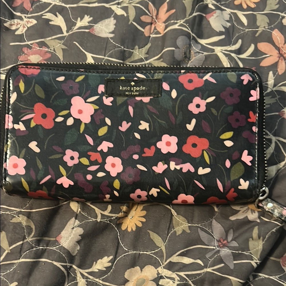 Kate Spade Black Floral Women's Wallet